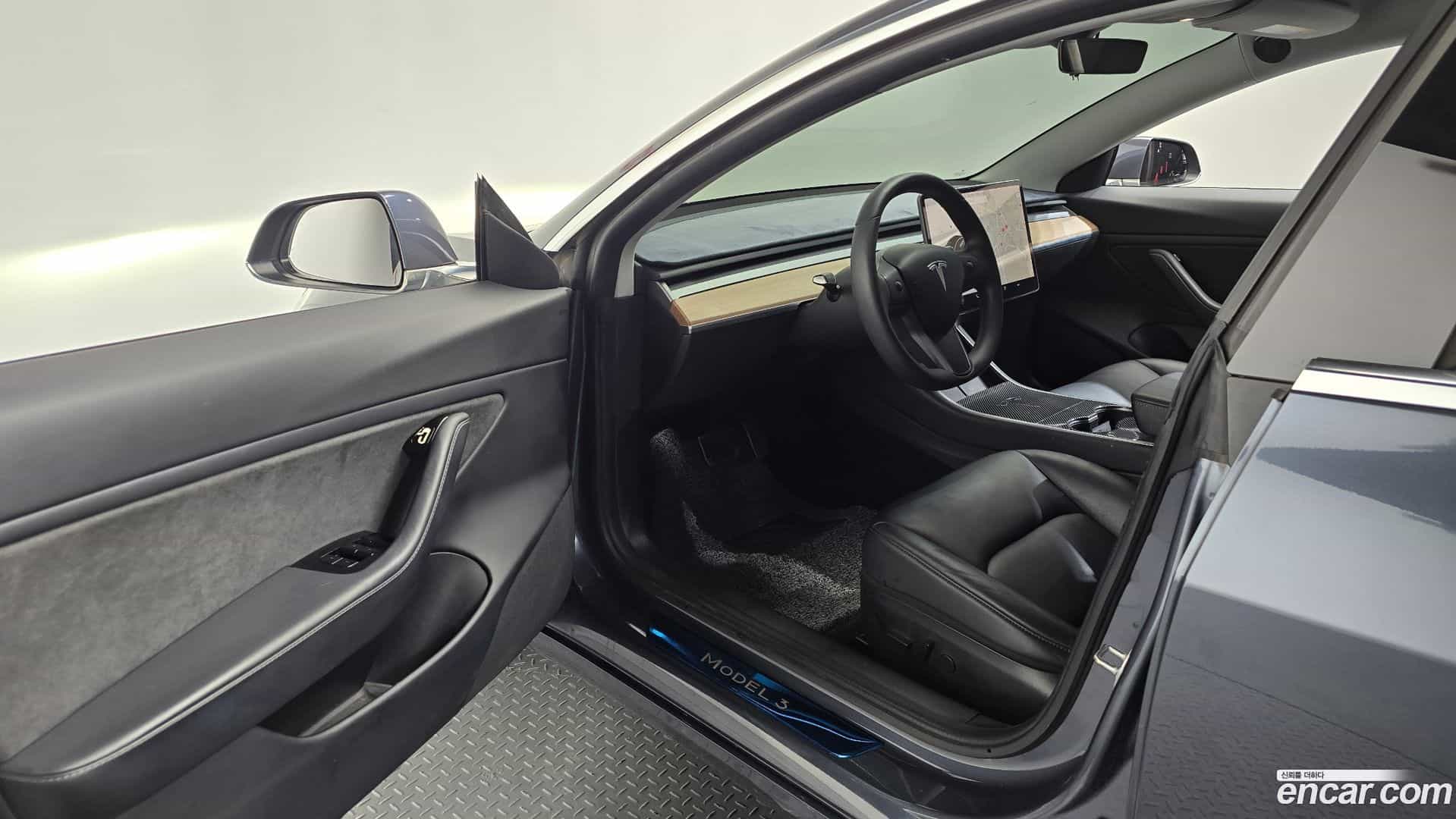Model 3 Tesla 2020.8-INNER-010