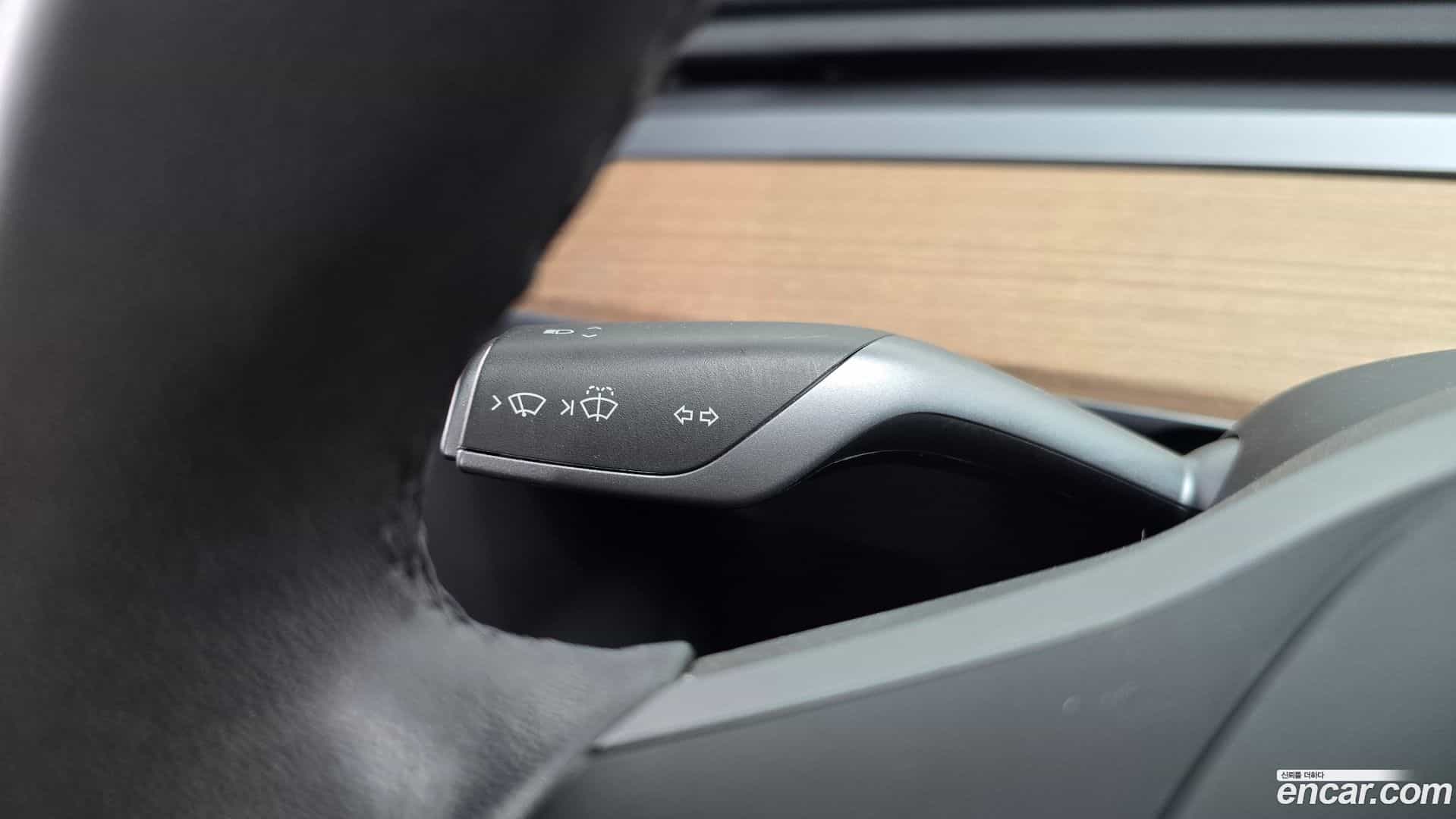 Model 3 Tesla 2020.8-OPTION-022