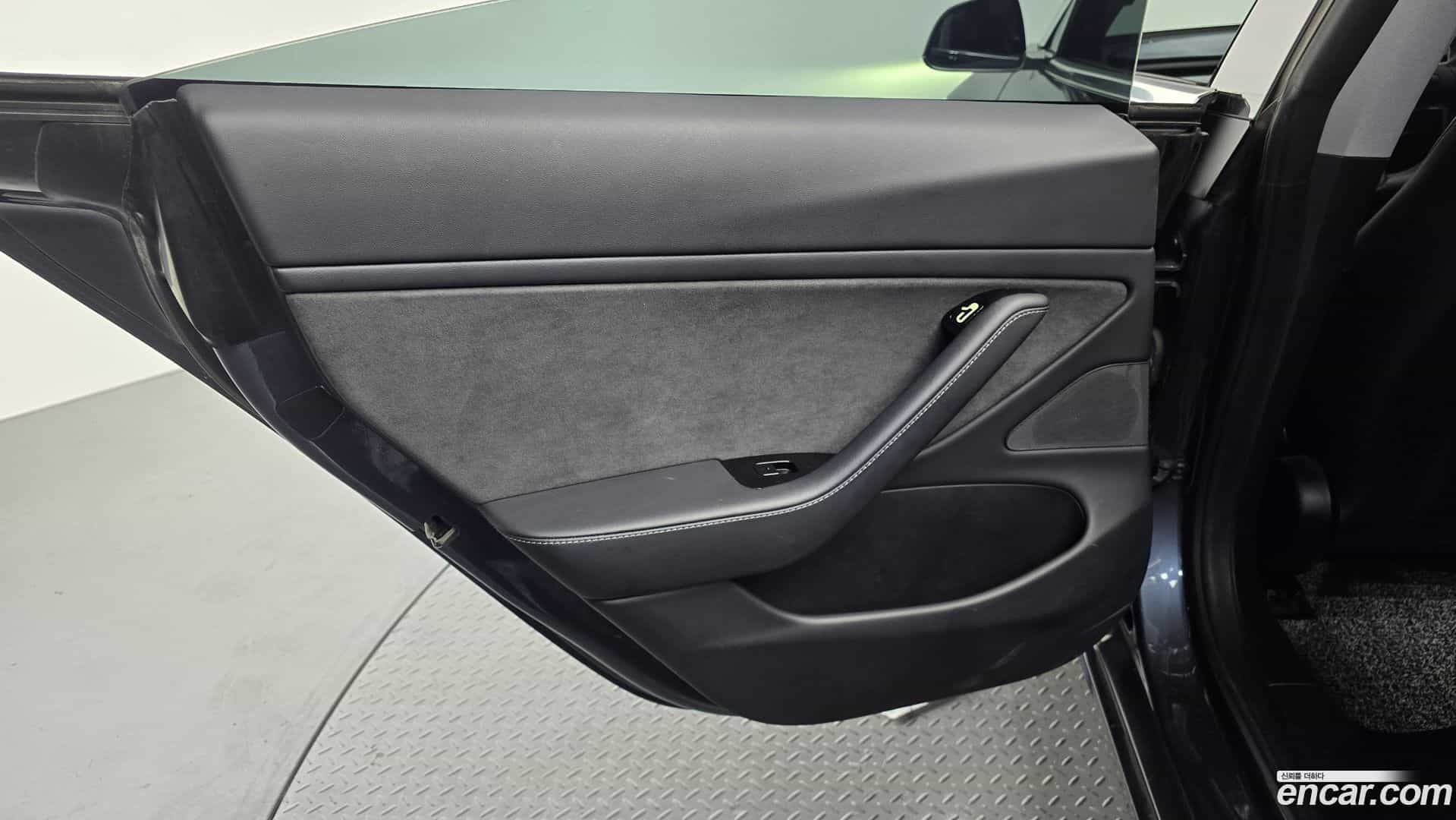 Model 3 Tesla 2020.8-INNER-035