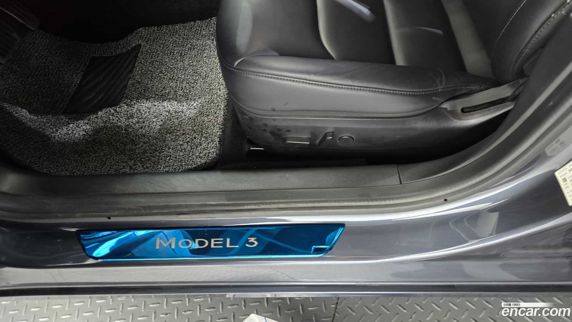 Model 3 Tesla 2020.8-OPTION-040