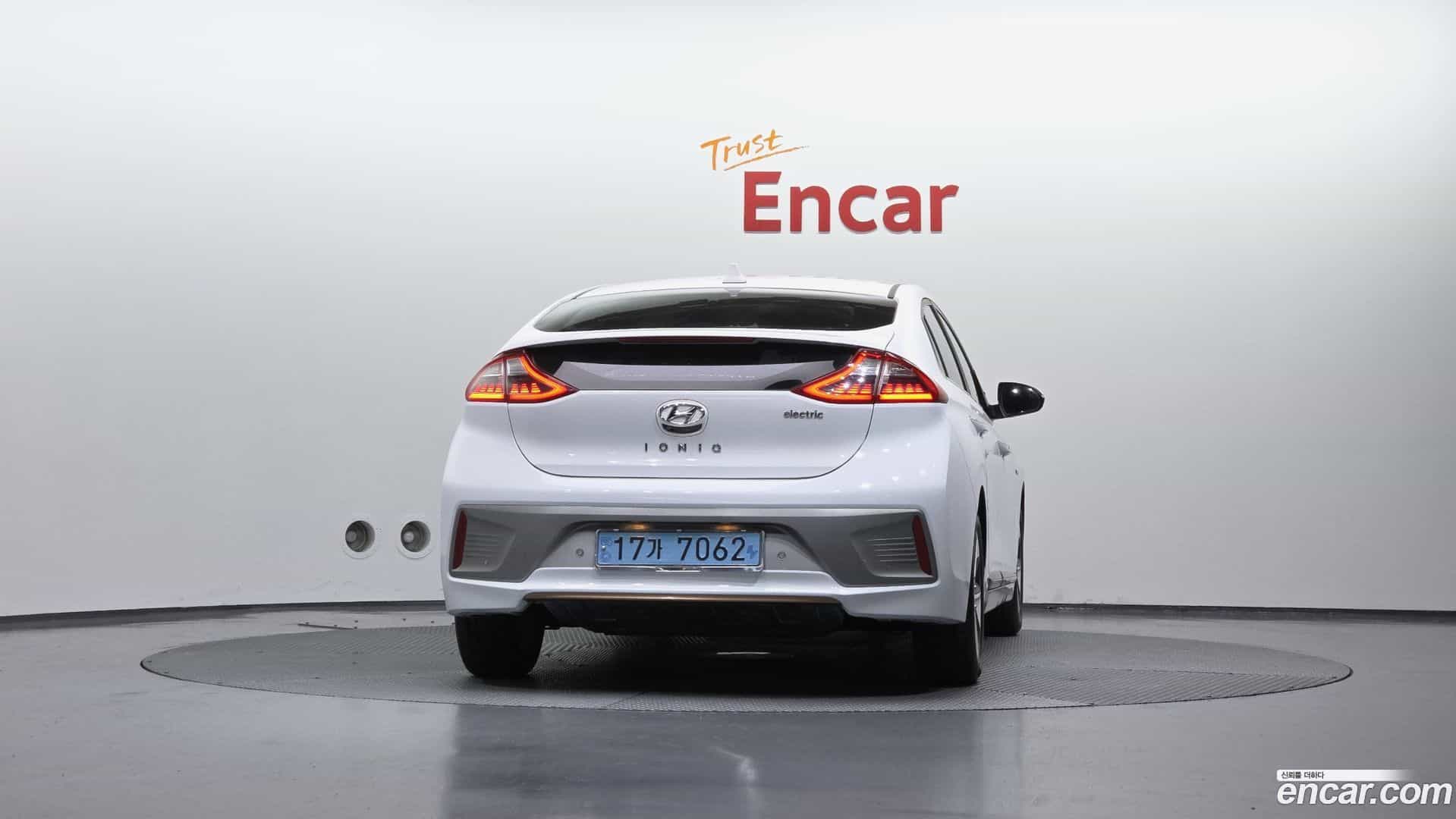 Ioniq Hyundai 2018.2-OUTER-004