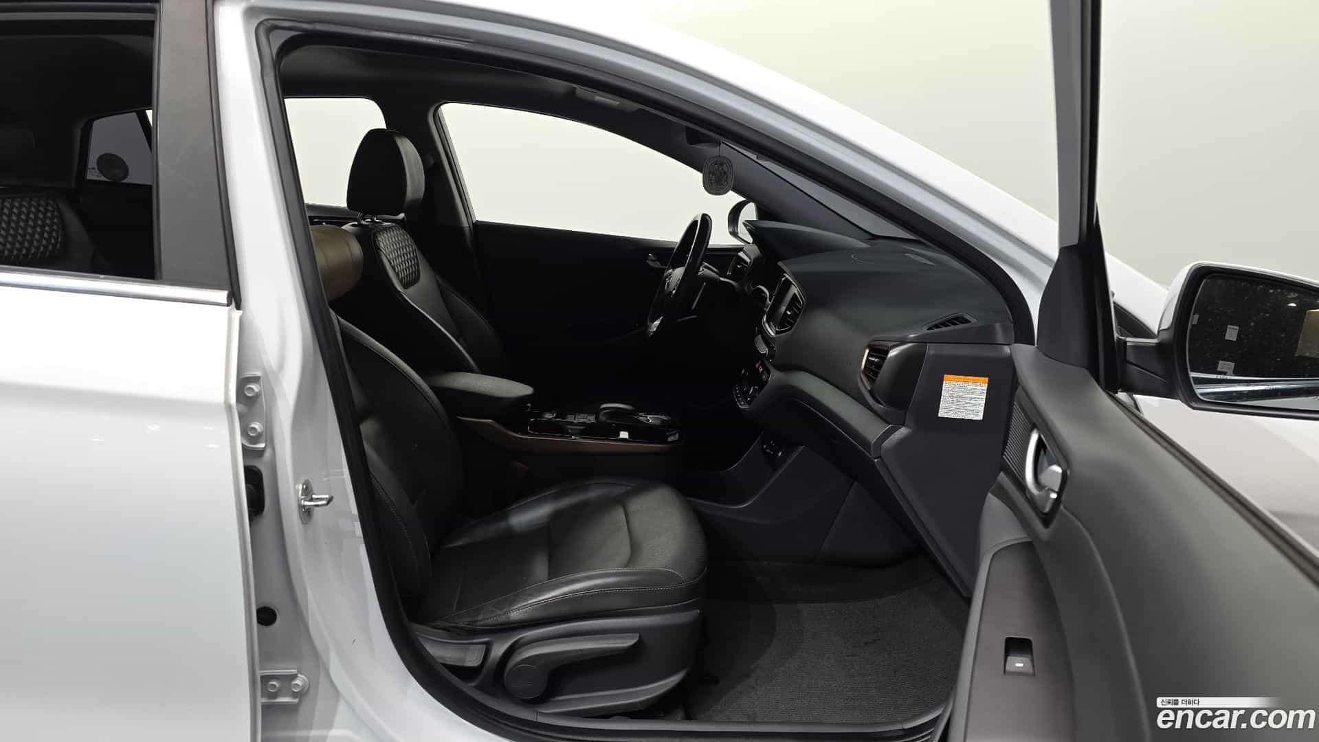 Ioniq Hyundai 2018.2-OPTION-015