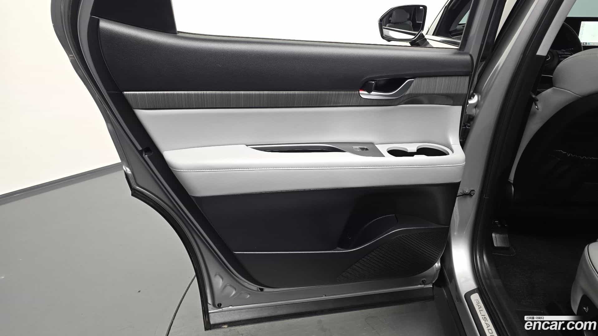 Palisade Hyundai 2023.6-INNER-034