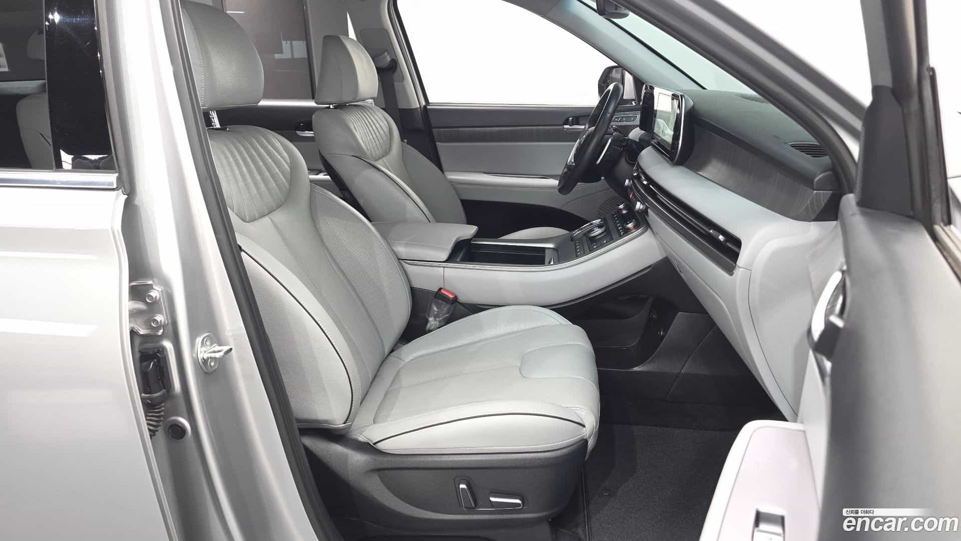Palisade Hyundai 2023.6-INNER-036