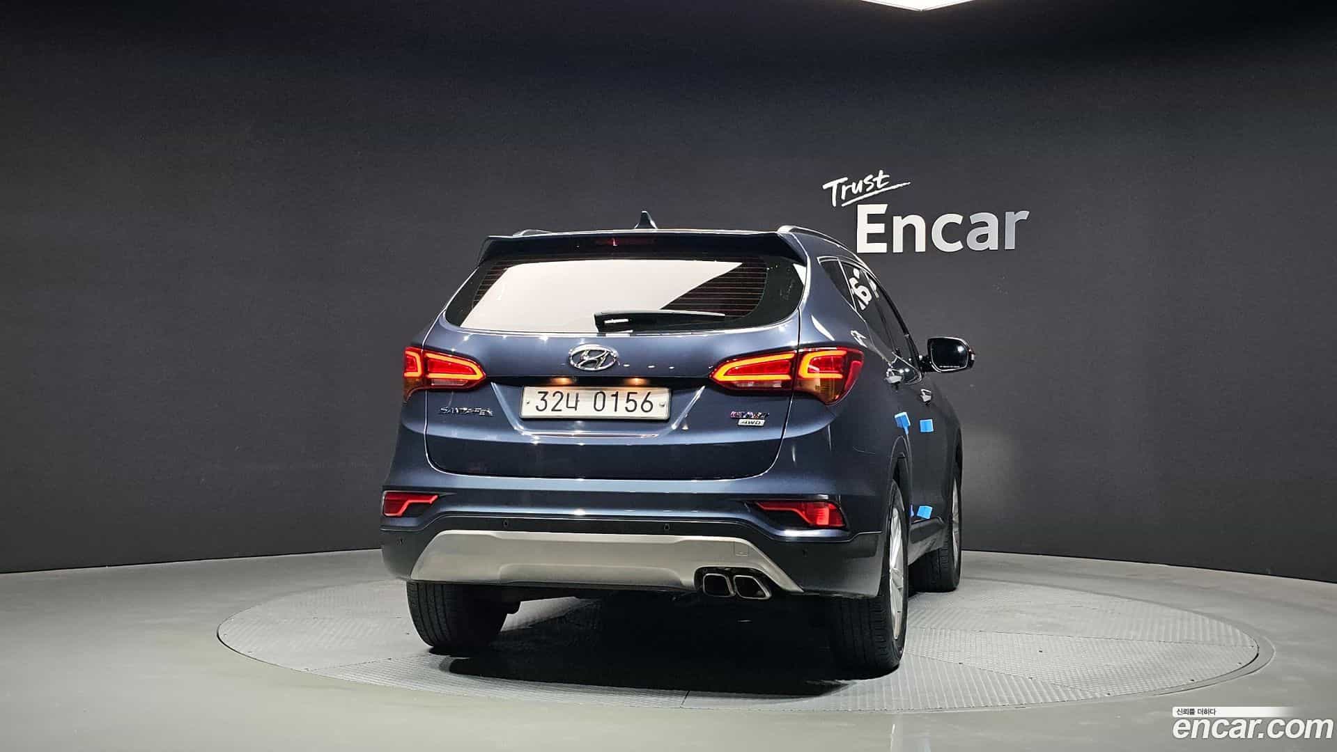 Santafe Hyundai 2016.9-OUTER-004