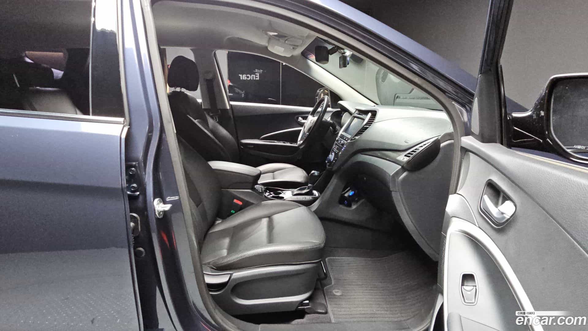 Santafe Hyundai 2016.9-OPTION-016