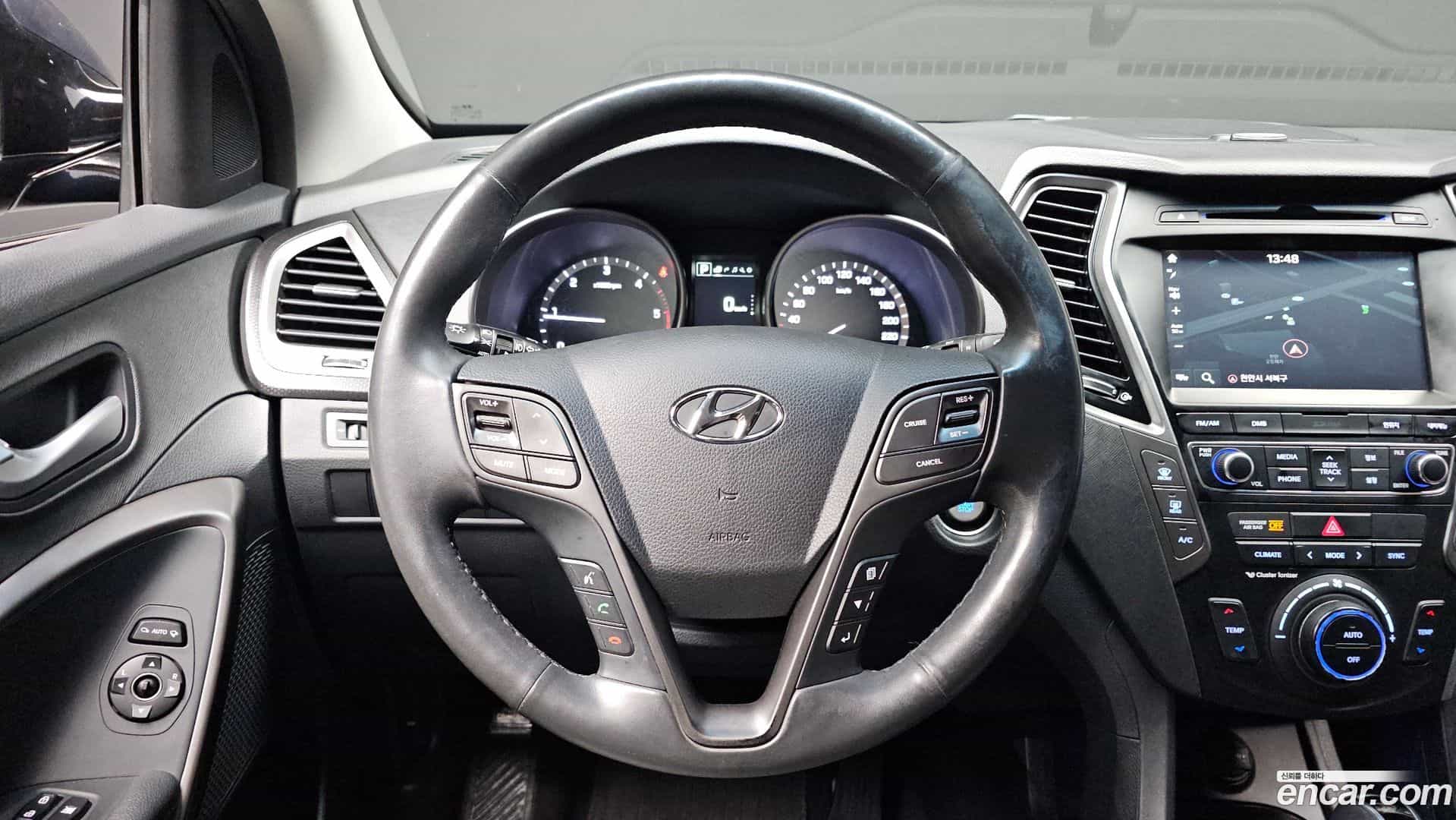 Santafe Hyundai 2016.9-OPTION-019