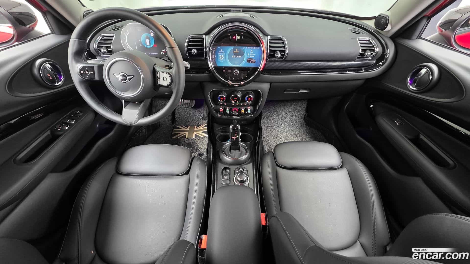 Clubman Mini 2023.10-INNER-007