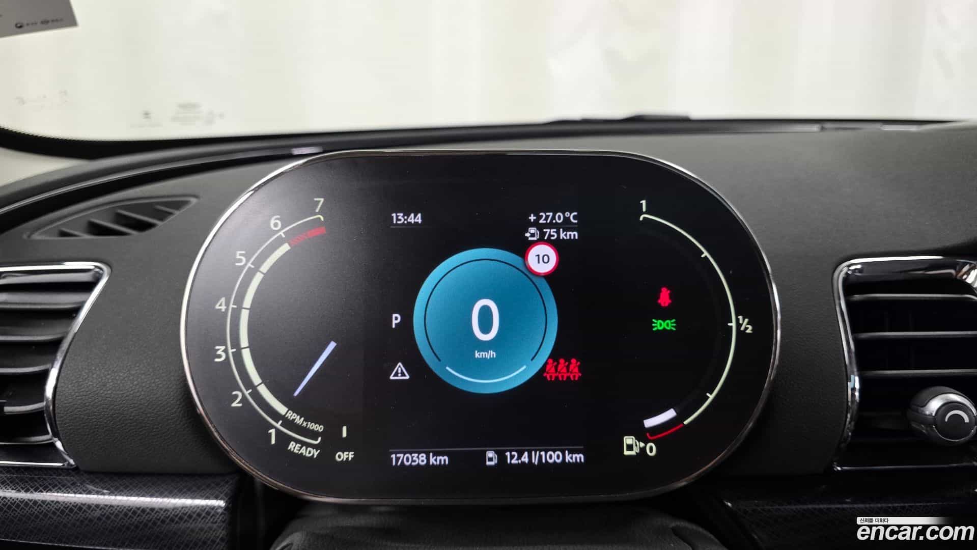 Clubman Mini 2023.10-INNER-008