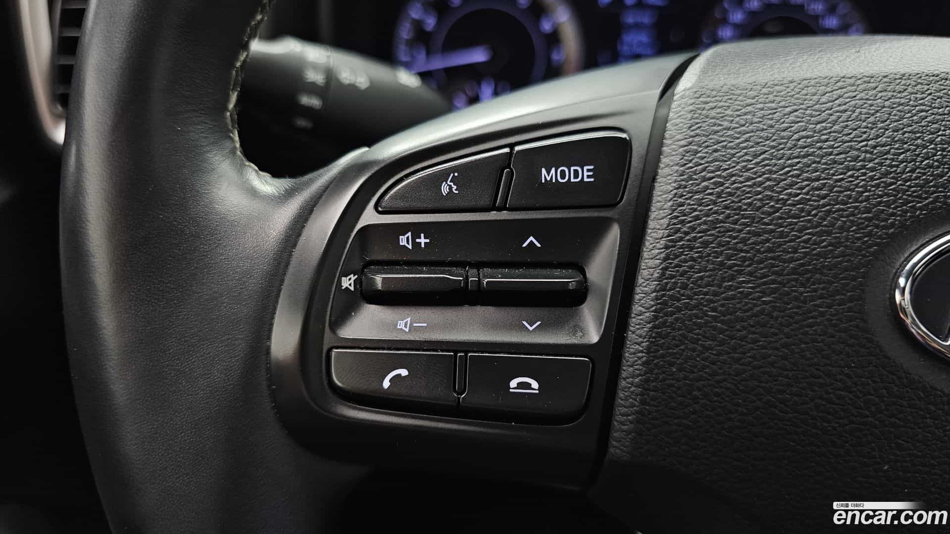 Venue Hyundai 2022.9-OPTION-022