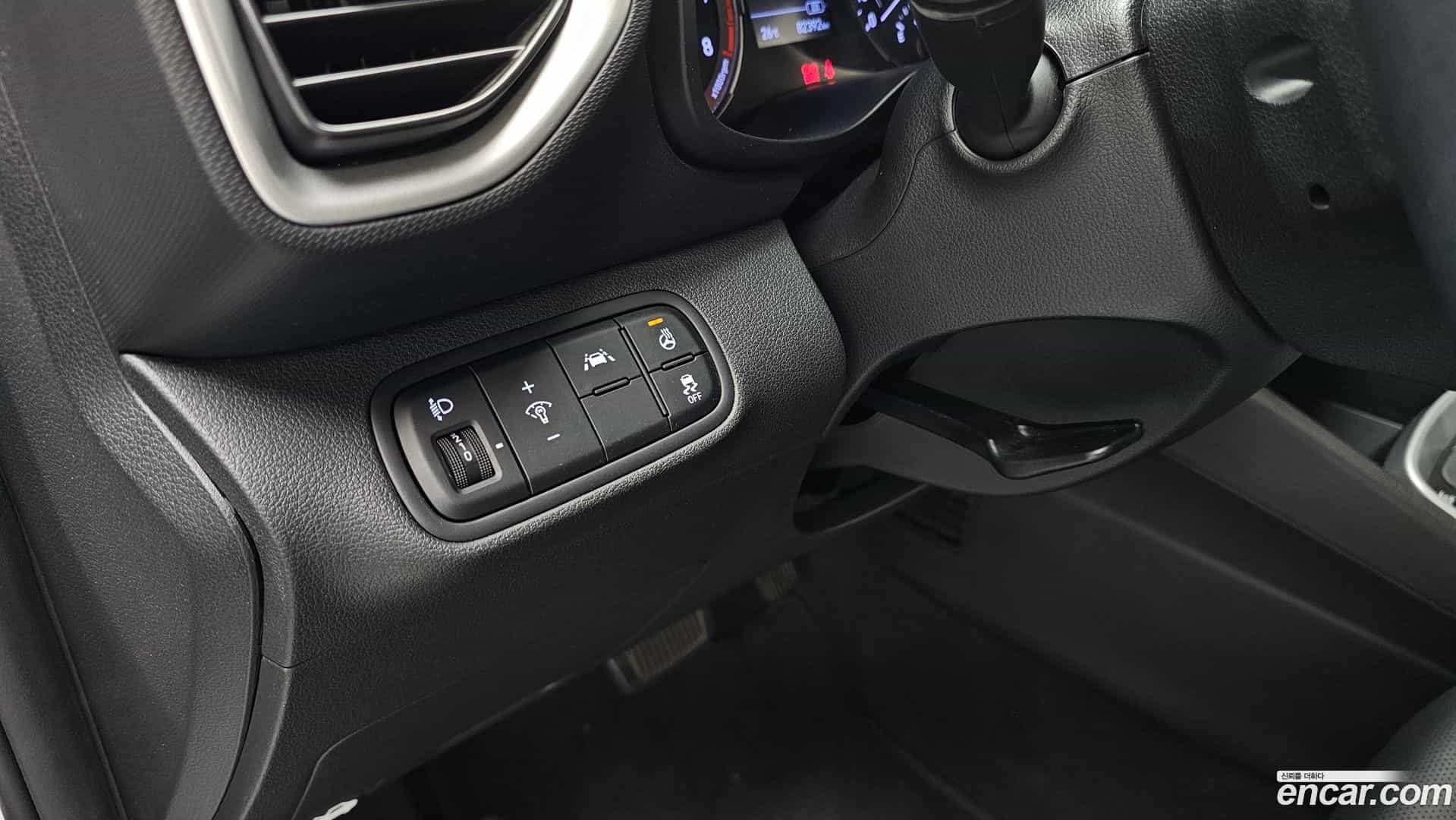 Venue Hyundai 2022.9-OPTION-024