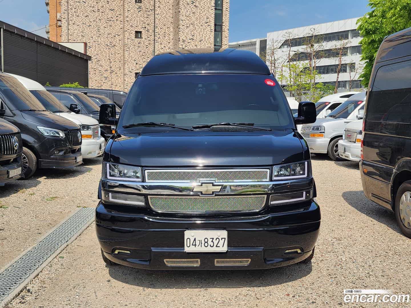 Express Van Chevrolet 2018.3-OUTER-003