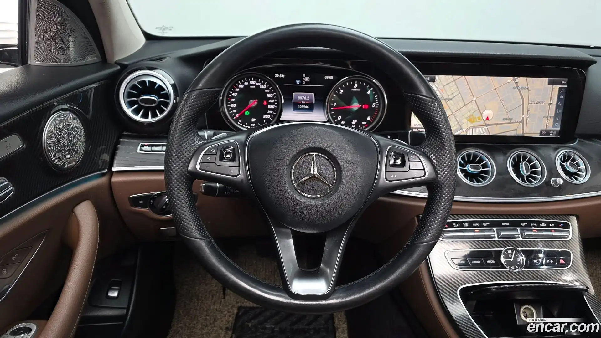 E-Class Mercedes-Benz 2018.3-OPTION-017