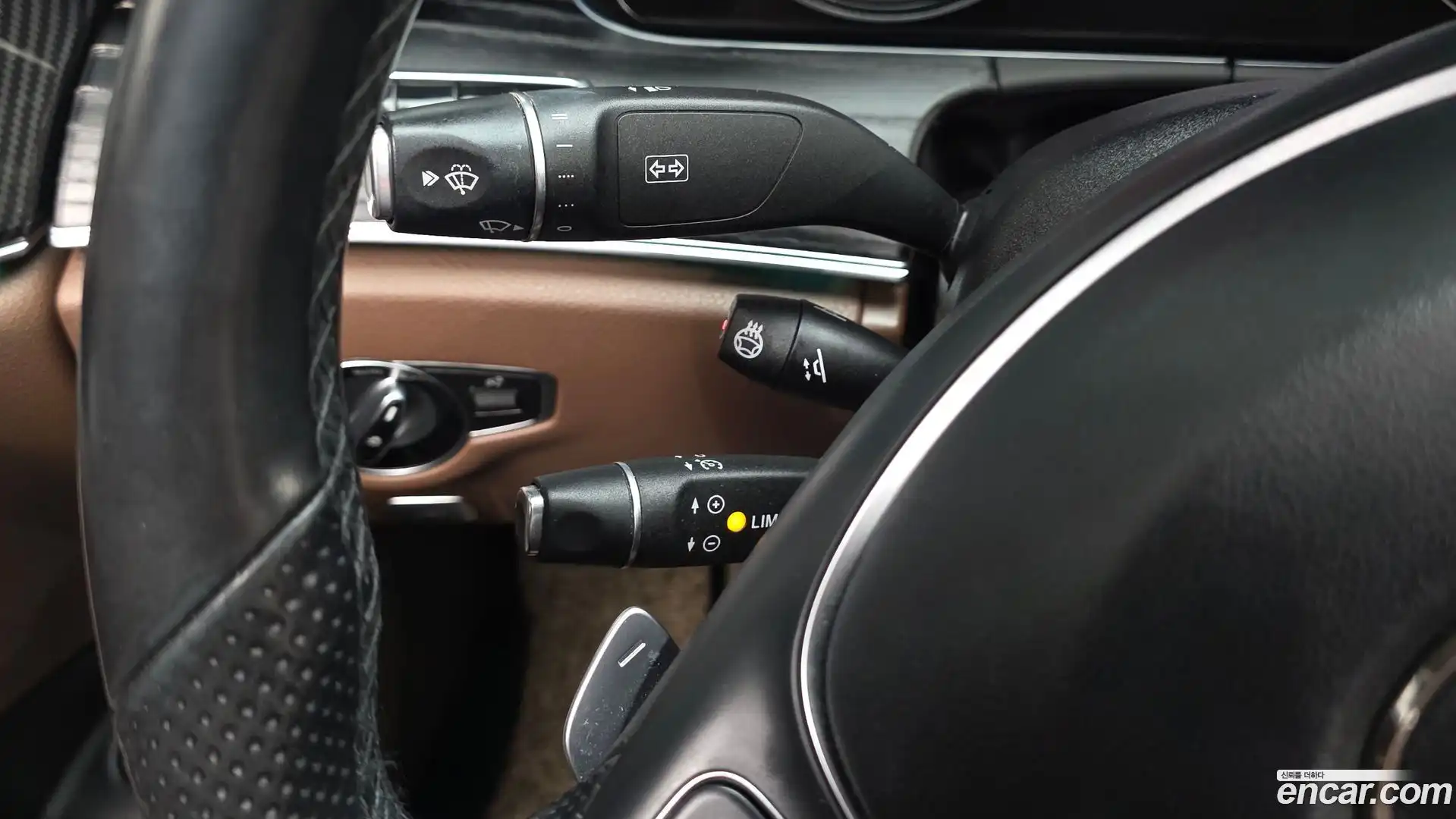 E-Class Mercedes-Benz 2018.3-OPTION-021