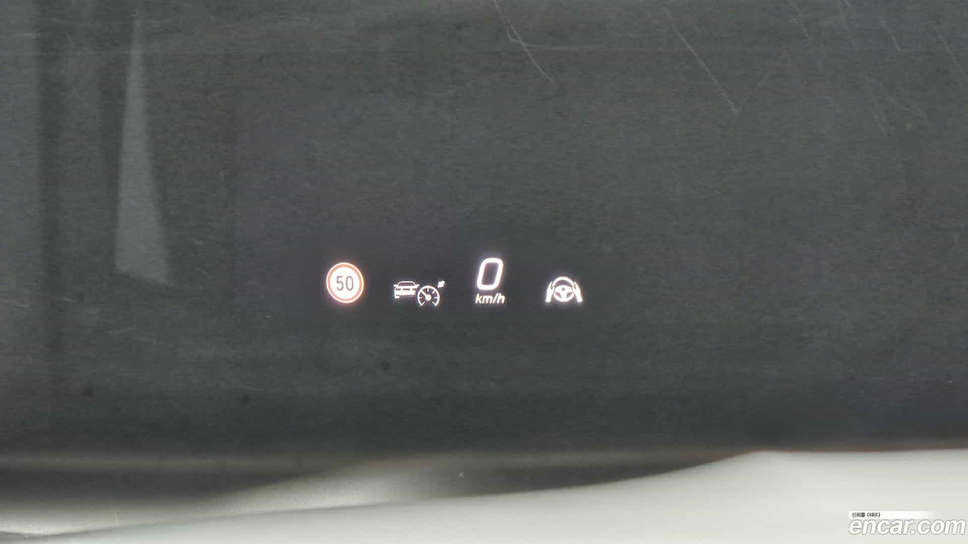E-Class Mercedes-Benz 2025.10-OPTION-018
