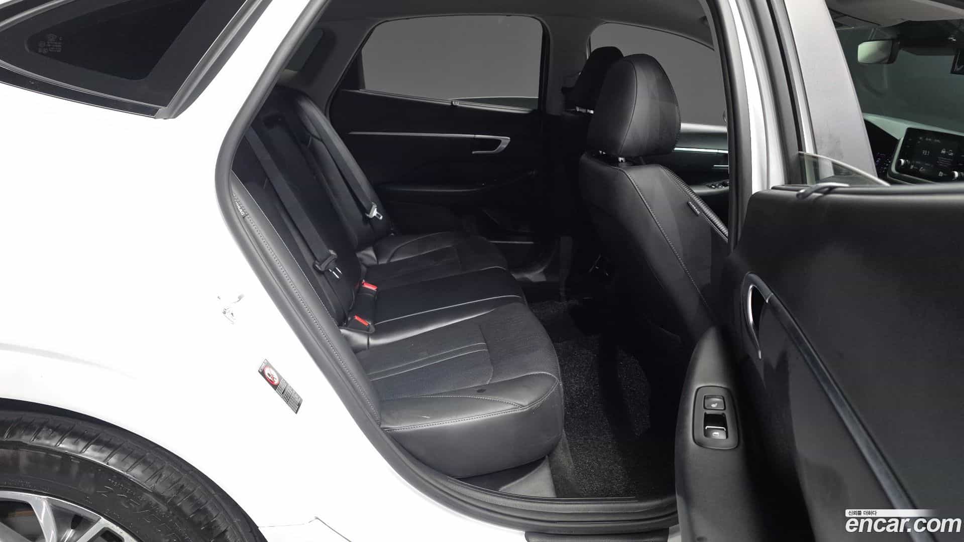 Sonata Hyundai 2019.4-OPTION-016