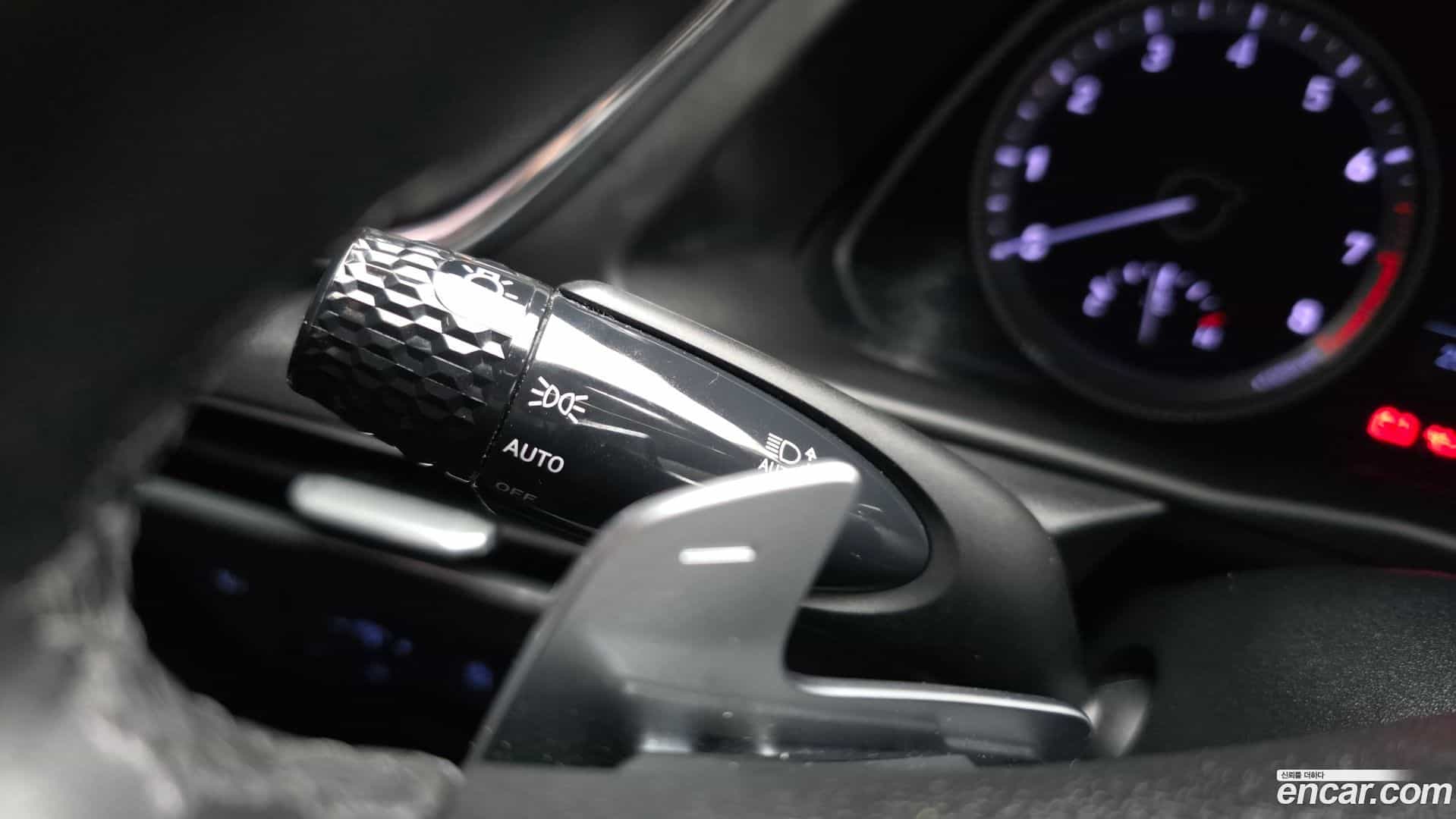 Sonata Hyundai 2019.4-OPTION-043