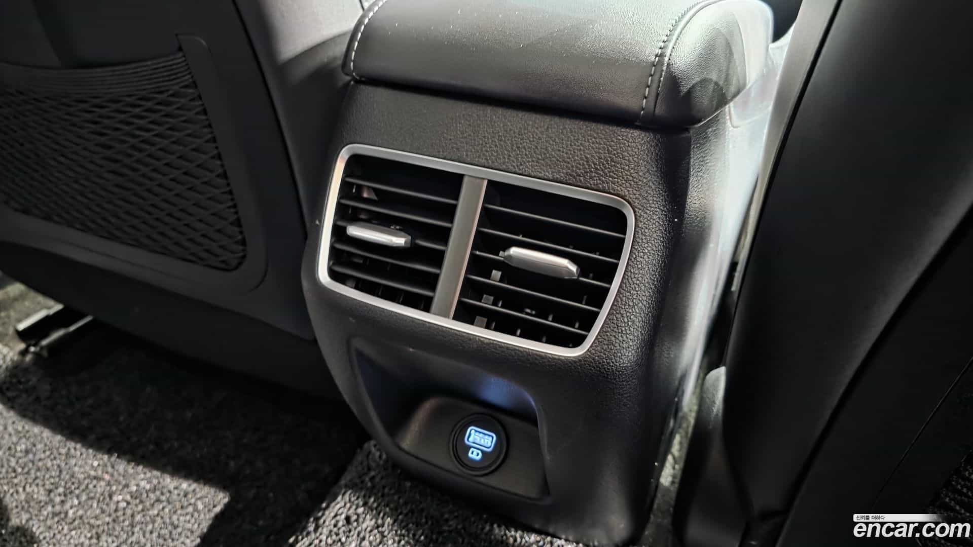 Sonata Hyundai 2019.4-OPTION-048