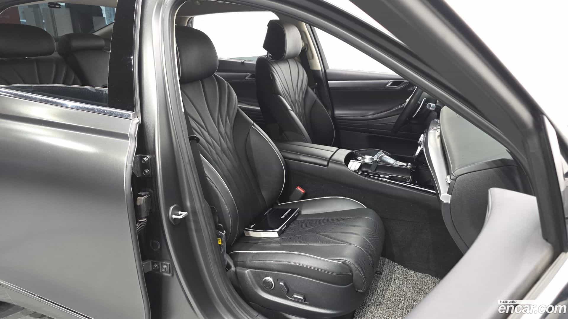 G80 Genesis 2021.9-INNER-036