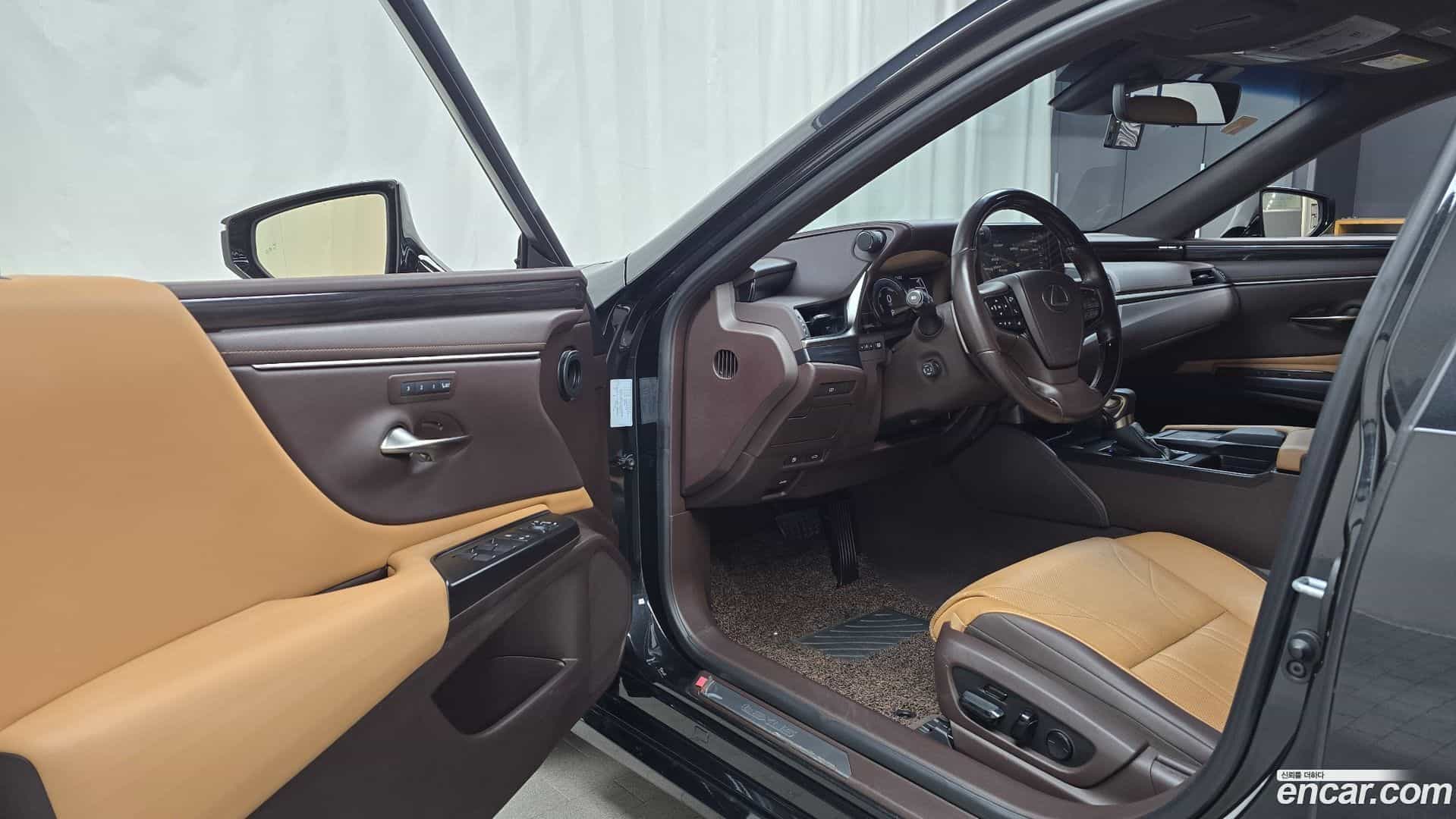 ES Lexus 2020.11-INNER-010