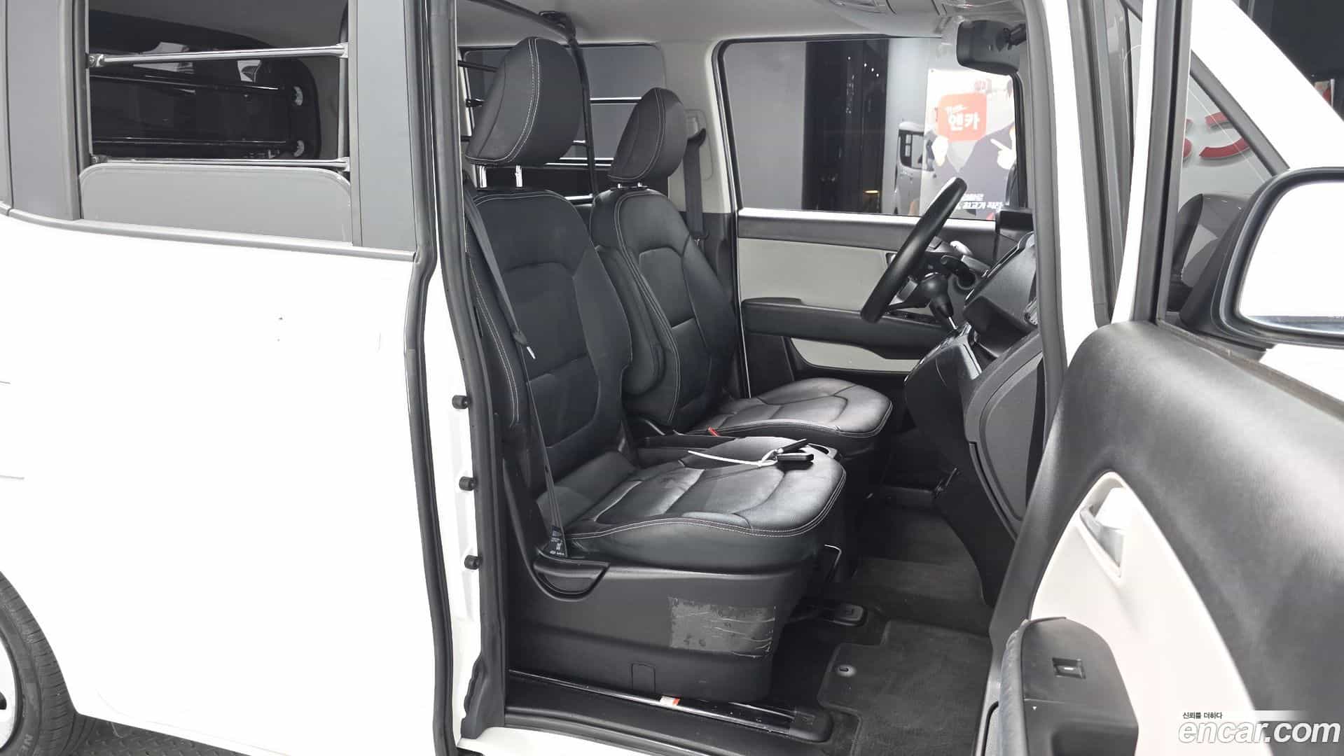 RAY Kia 2023.7-INNER-036