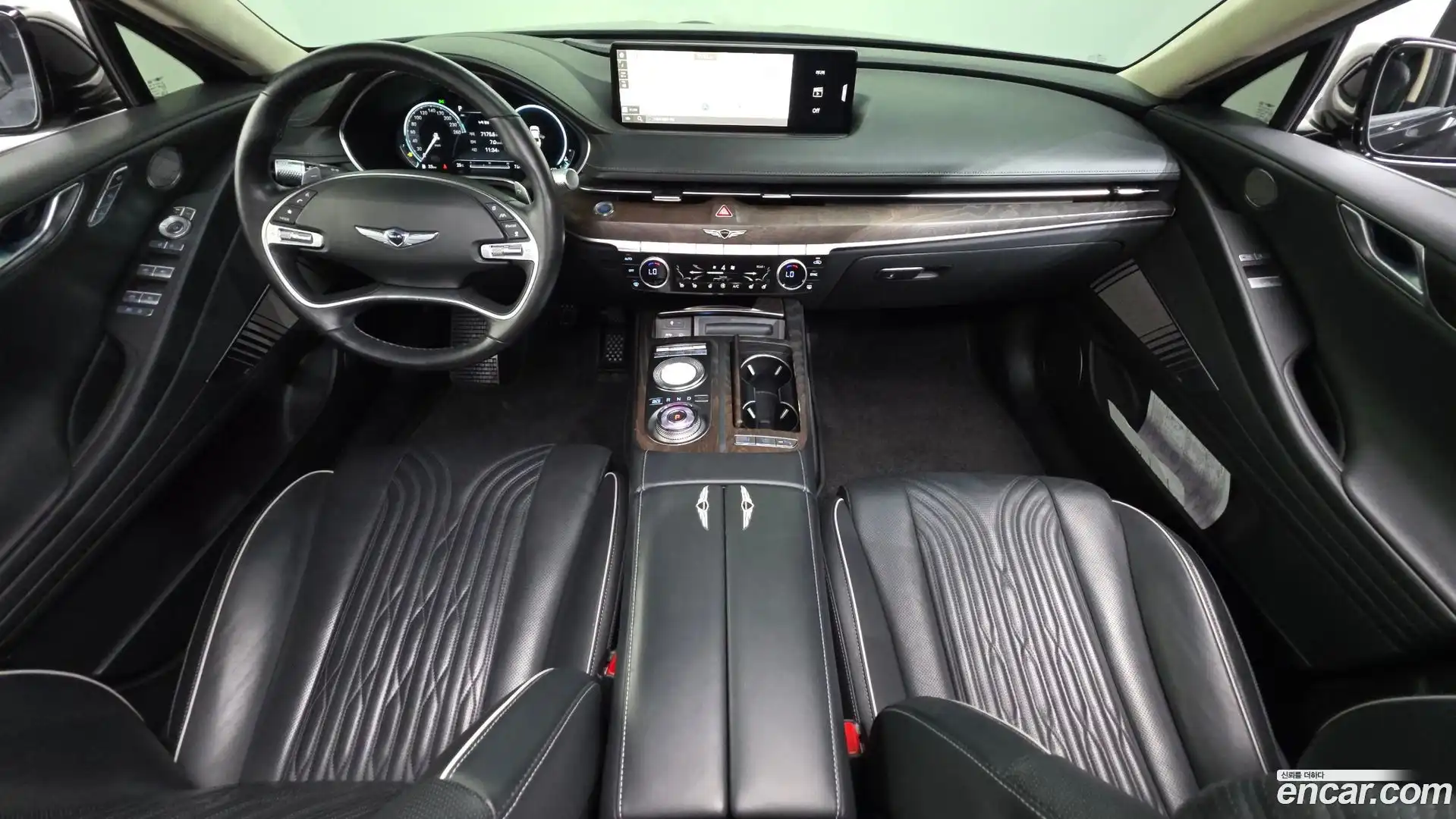 G80 Genesis 2020.4-INNER-007