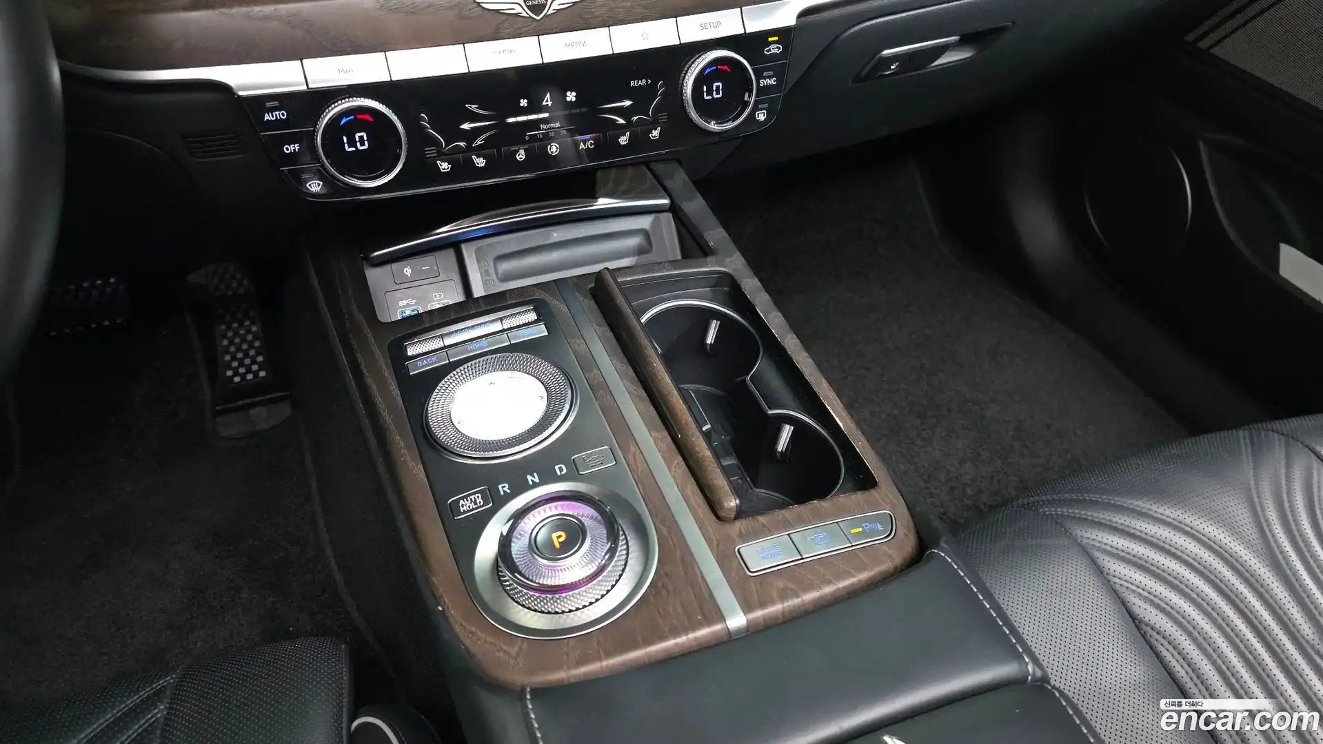 G80 Genesis 2020.4-INNER-009