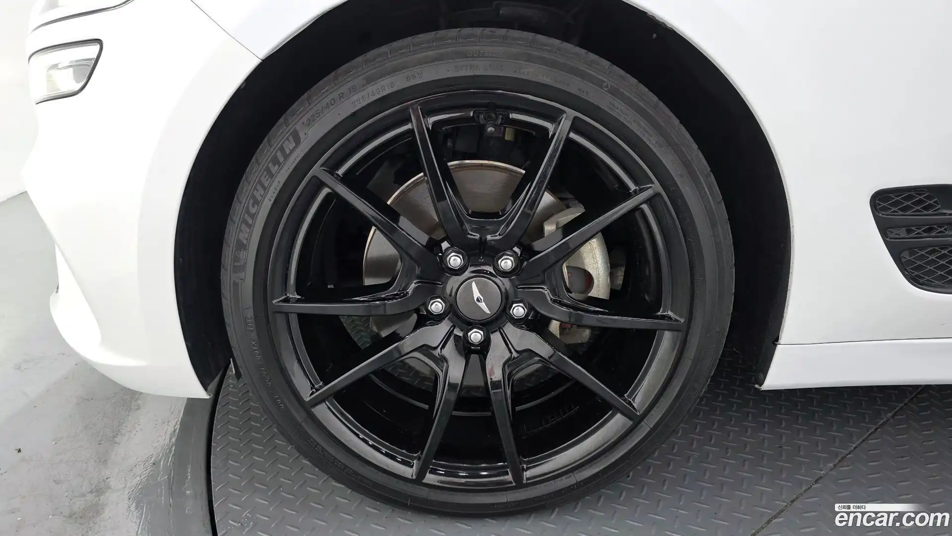 G70 Genesis 2022.5-OUTER-005