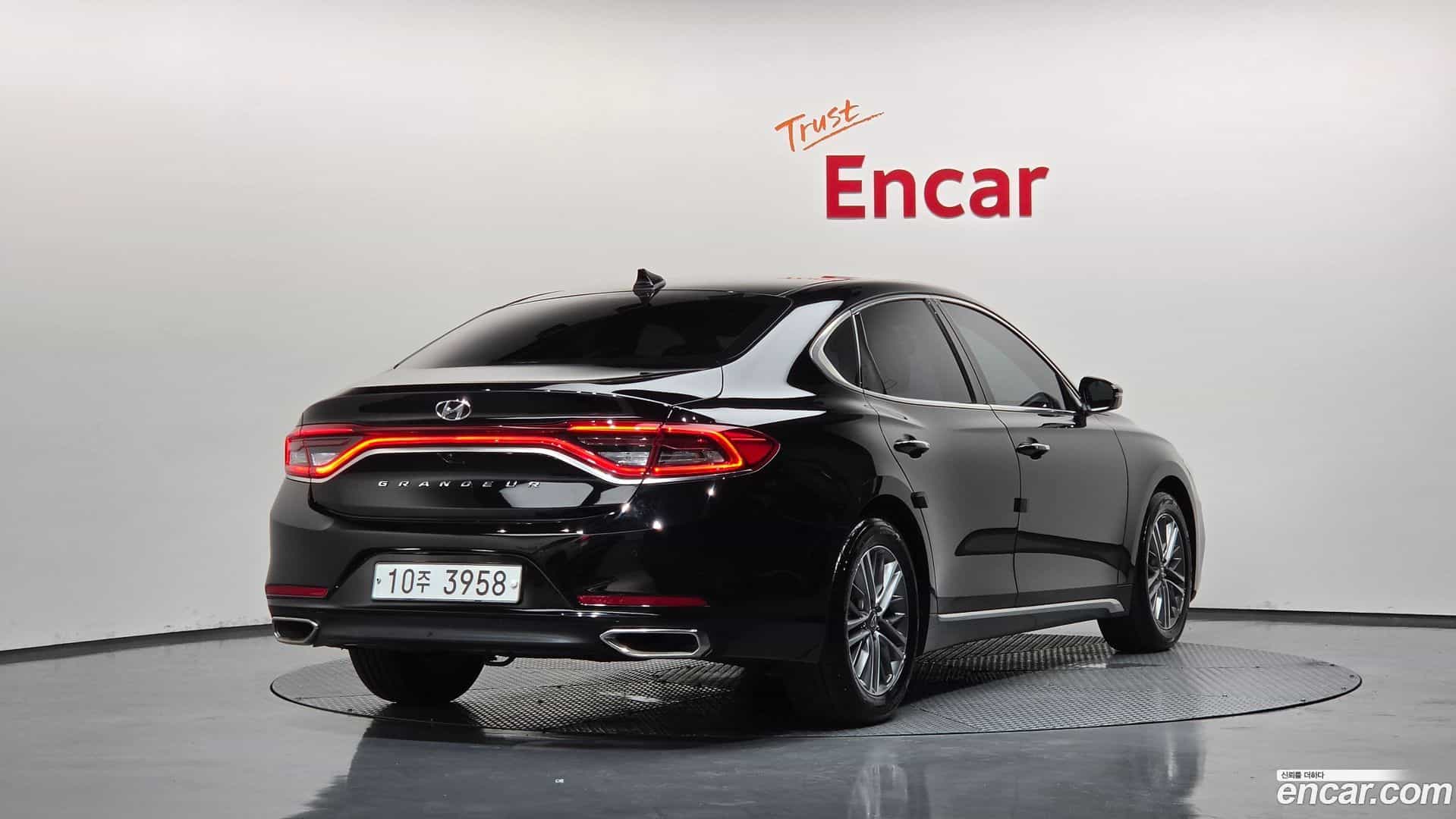 Grandeur Hyundai 2019.6-OUTER-002