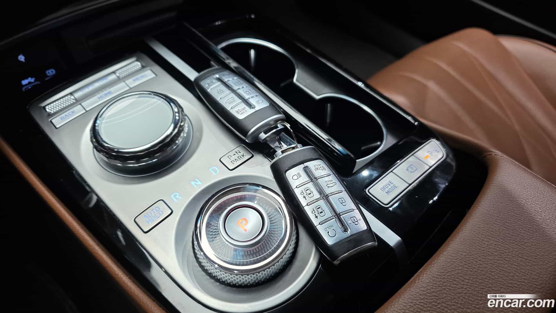 G80 Genesis 2023.0-INNER-009