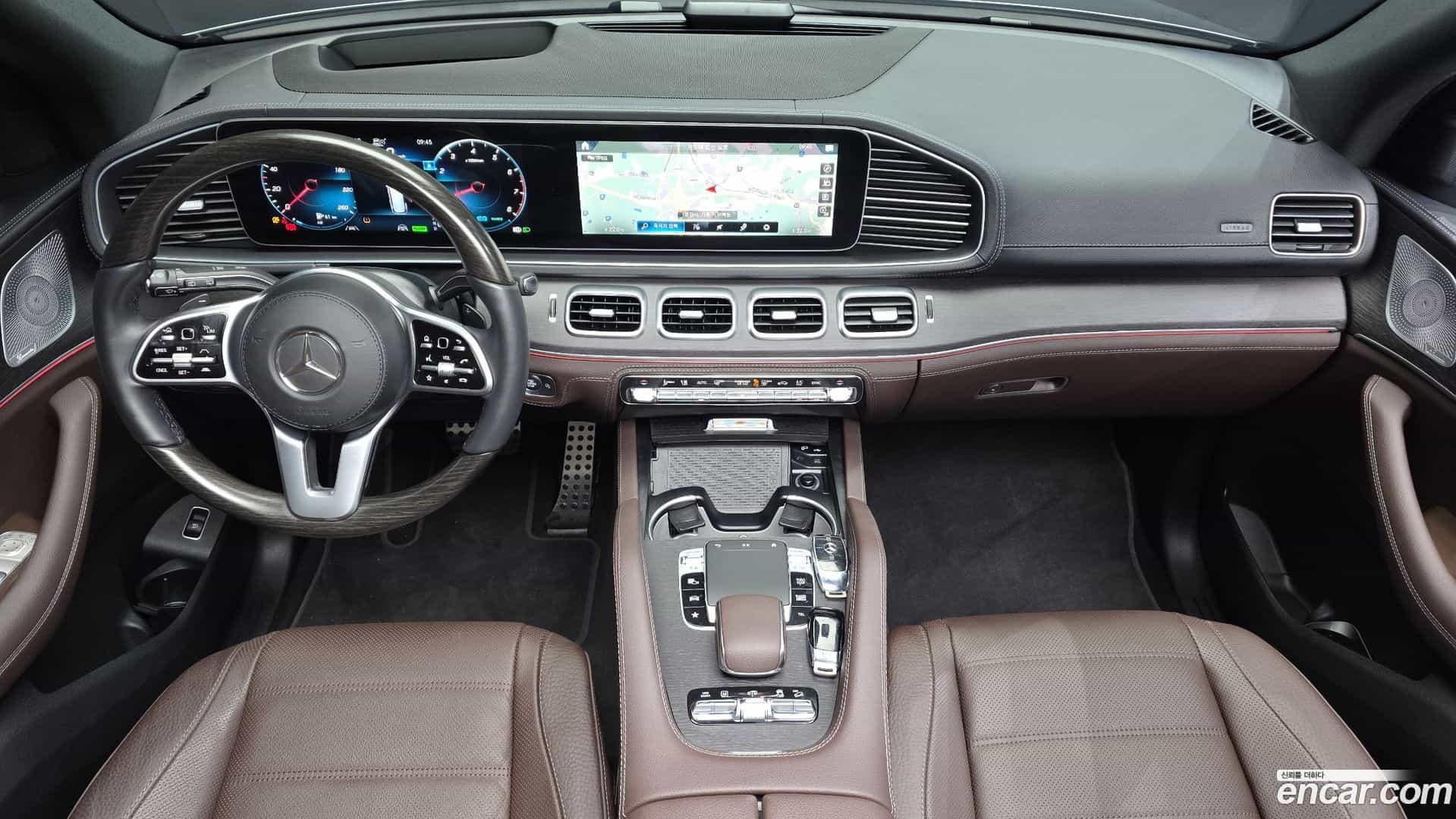 GLS-Class Mercedes-Benz 2021.4-INNER-007