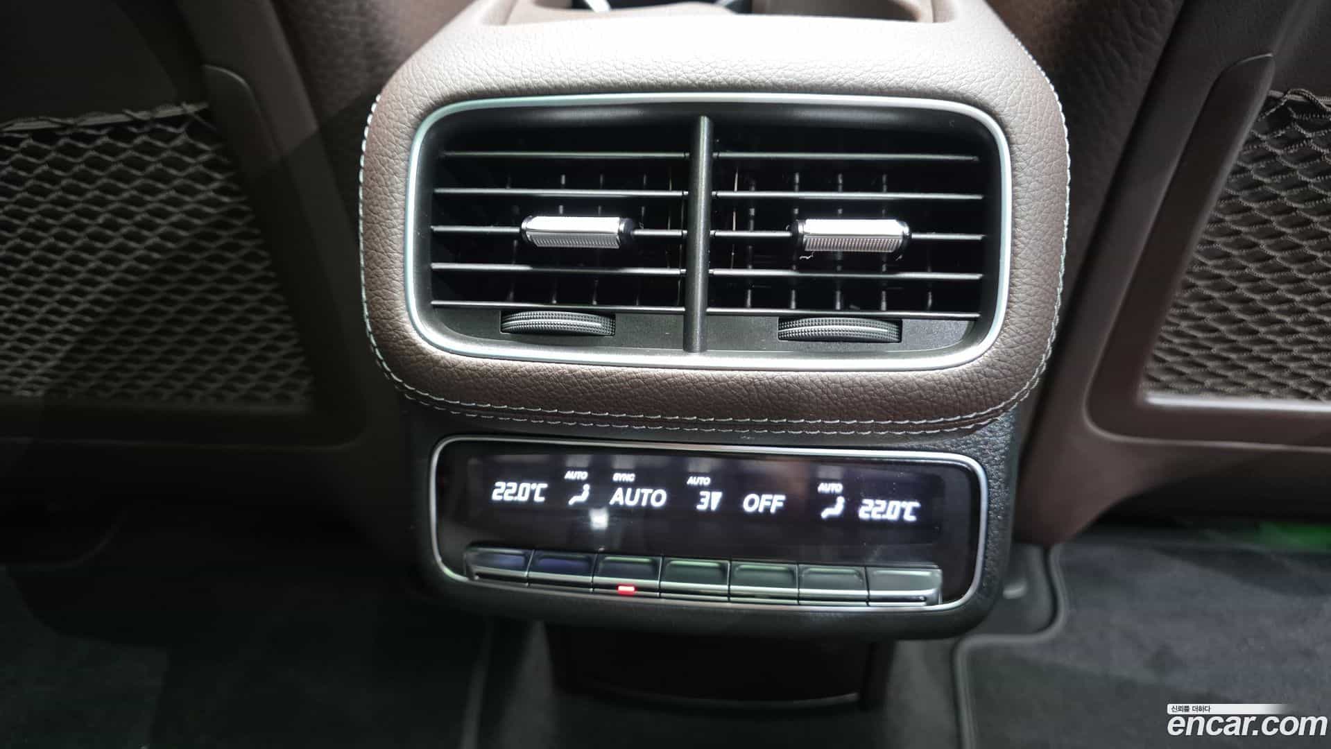 GLS-Class Mercedes-Benz 2021.4-OPTION-048