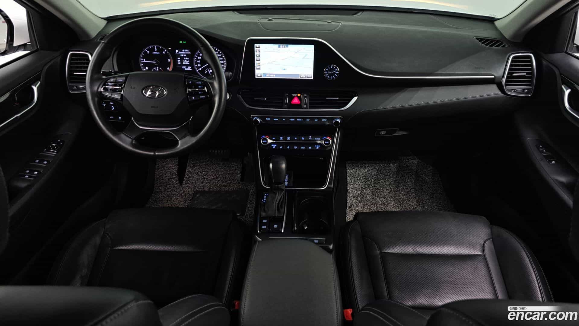 Grandeur Hyundai 2018.6-INNER-007