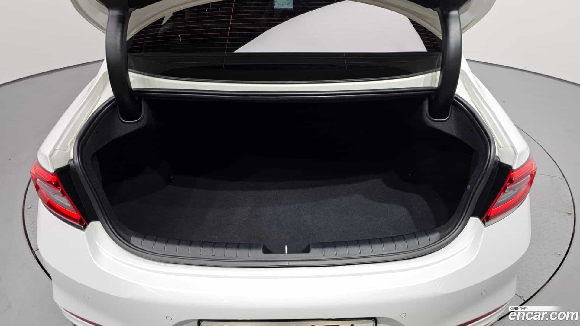 Grandeur Hyundai 2018.6-OPTION-021