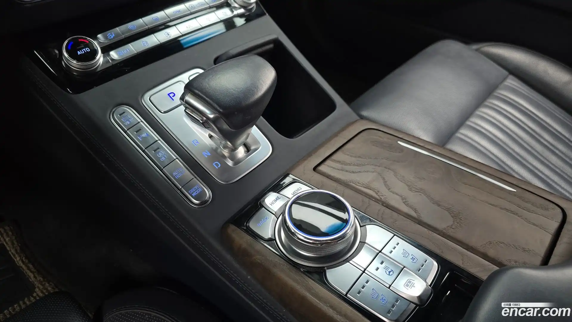 G90 Genesis 2018.10-INNER-009