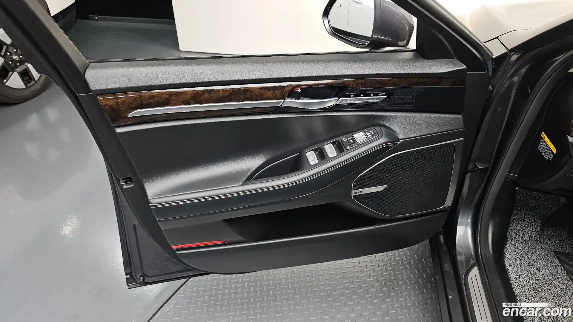 G90 Genesis 2021.6-INNER-034