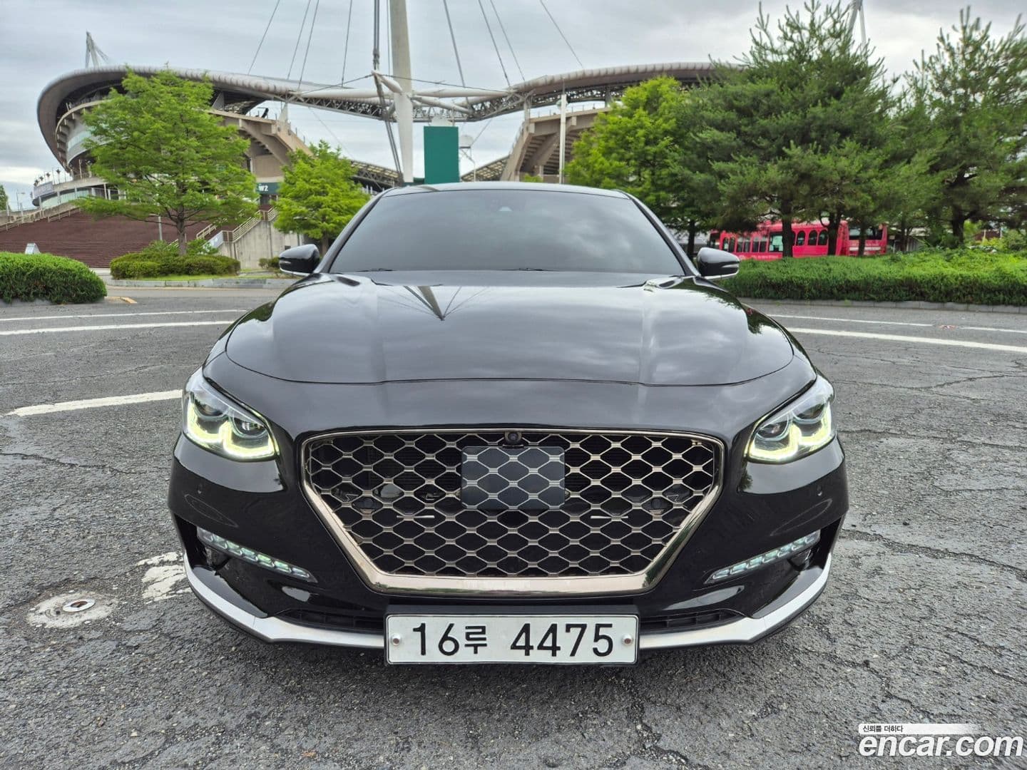 Main__Slider__Photo:Grandeur Hyundai 2017.2-0