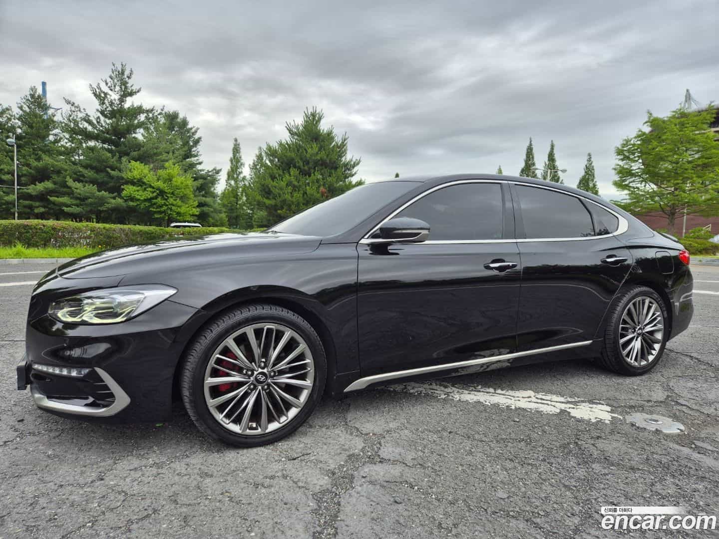 Grandeur Hyundai 2017.2-OUTER-002