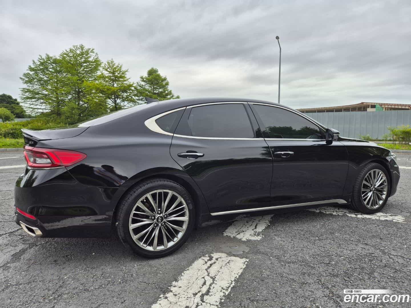 Grandeur Hyundai 2017.2-OUTER-005