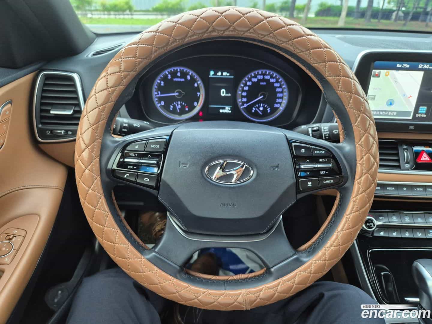 Grandeur Hyundai 2017.2-INNER-008
