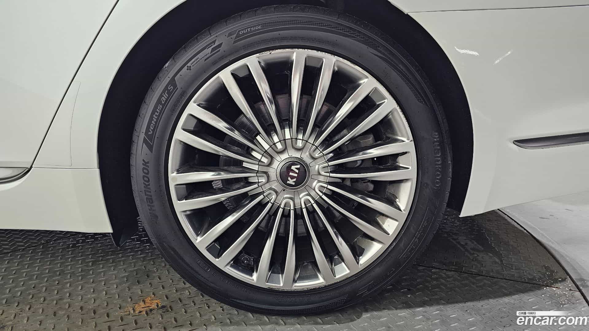 K9 Kia 2019.0-OUTER-031