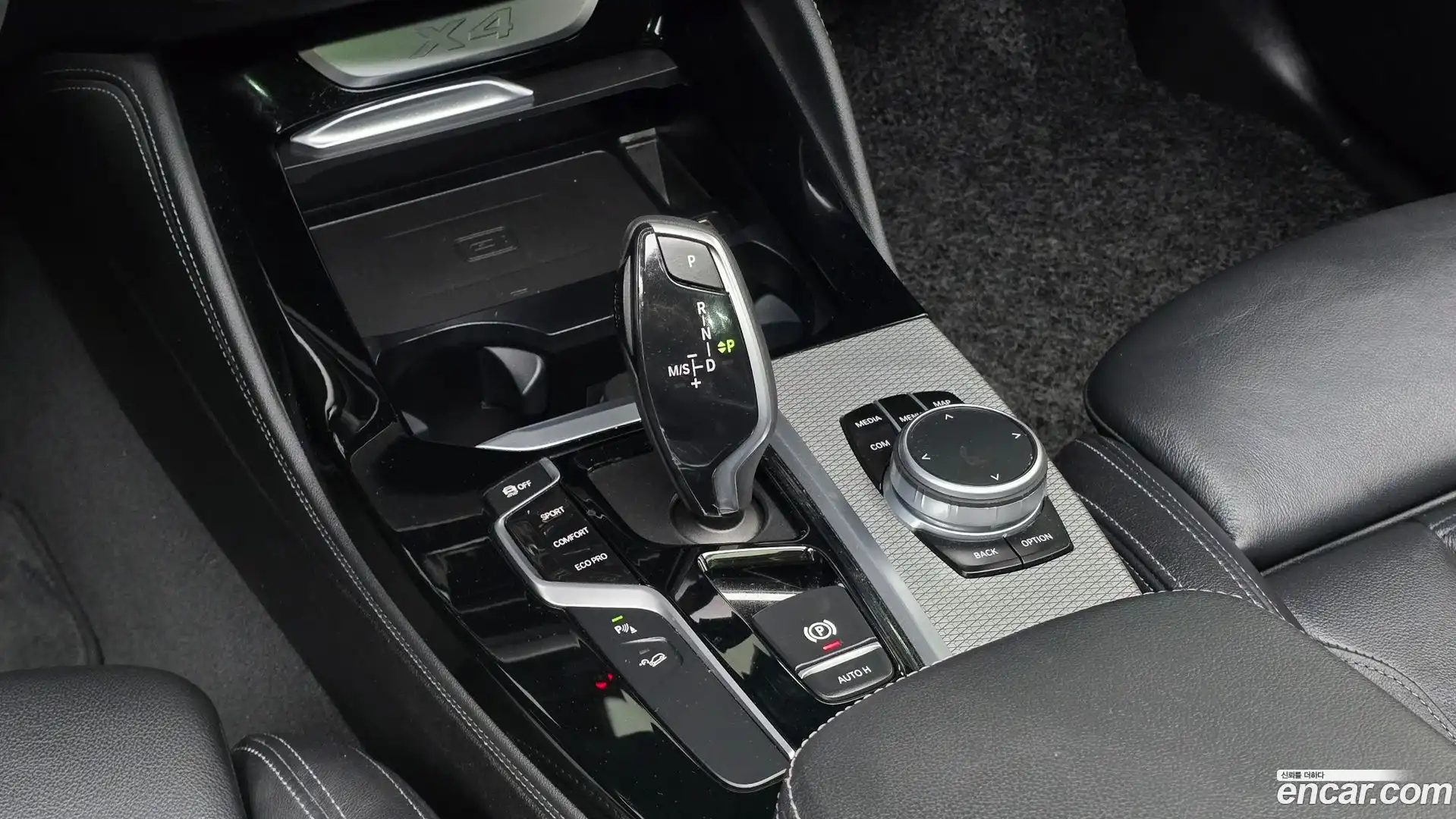 X4 BMW 2020.4-INNER-009