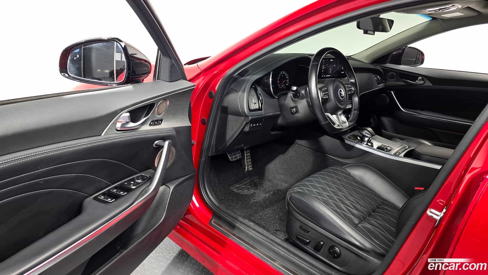 Stinger Kia 2020.11-INNER-010