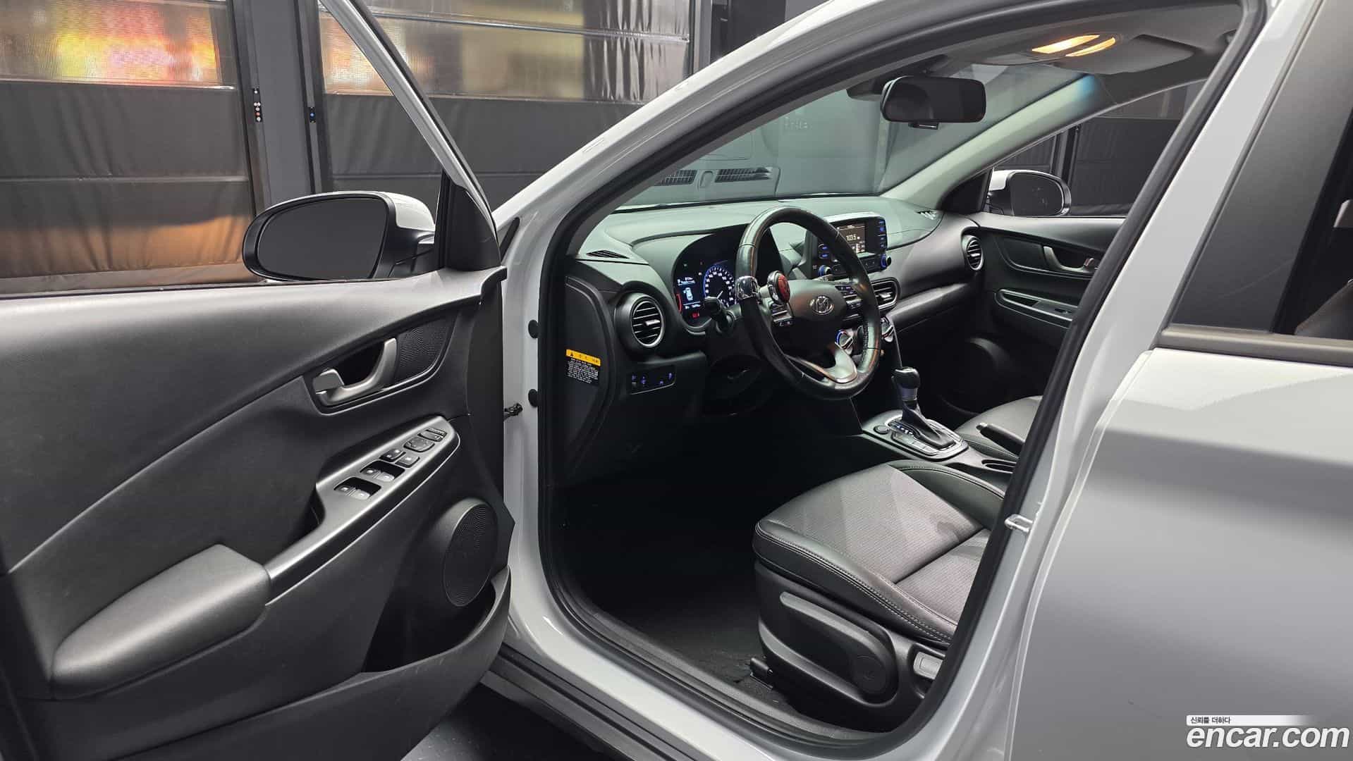 Kona Hyundai 2019.8-INNER-010