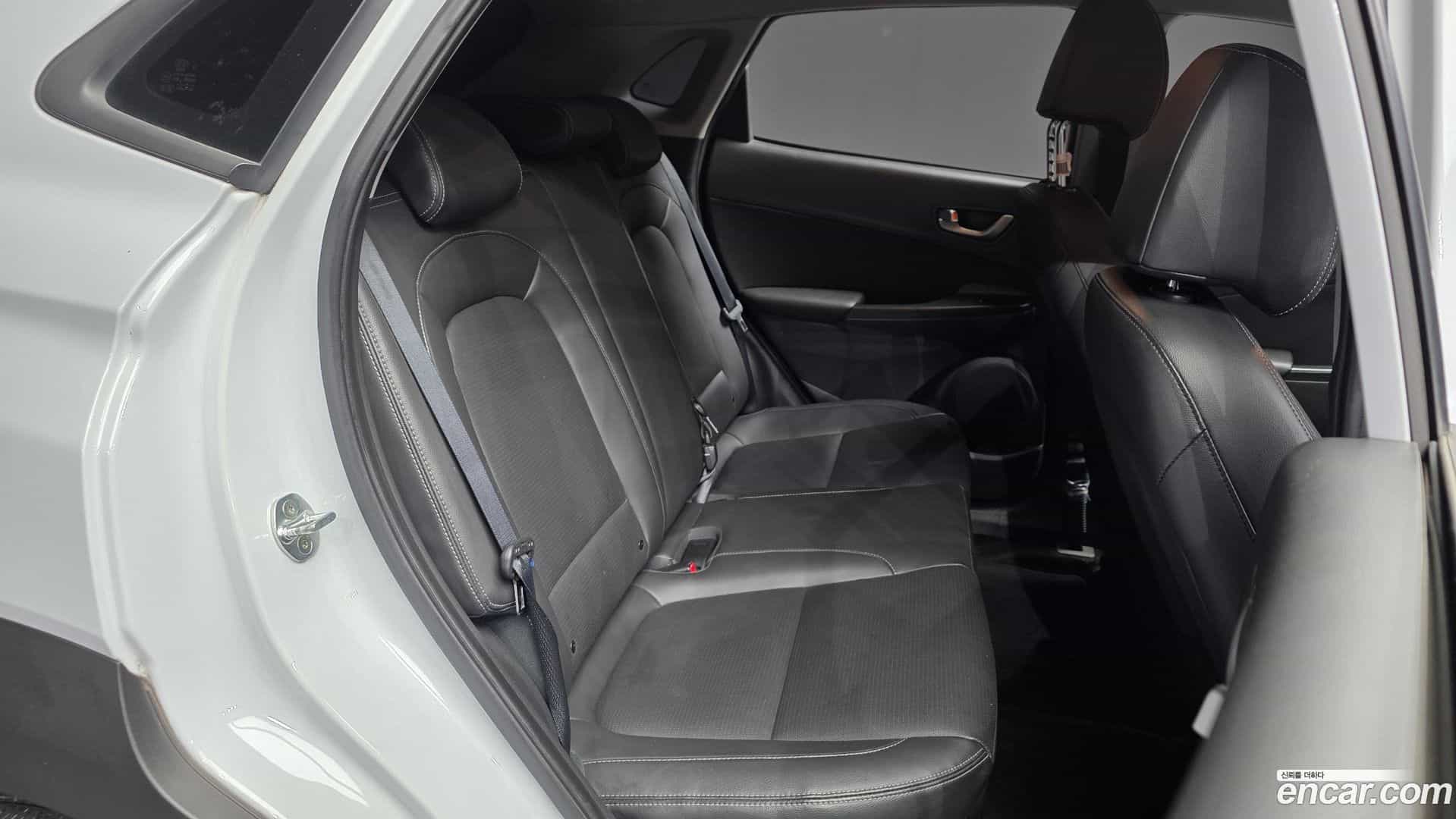 Kona Hyundai 2019.8-OPTION-016