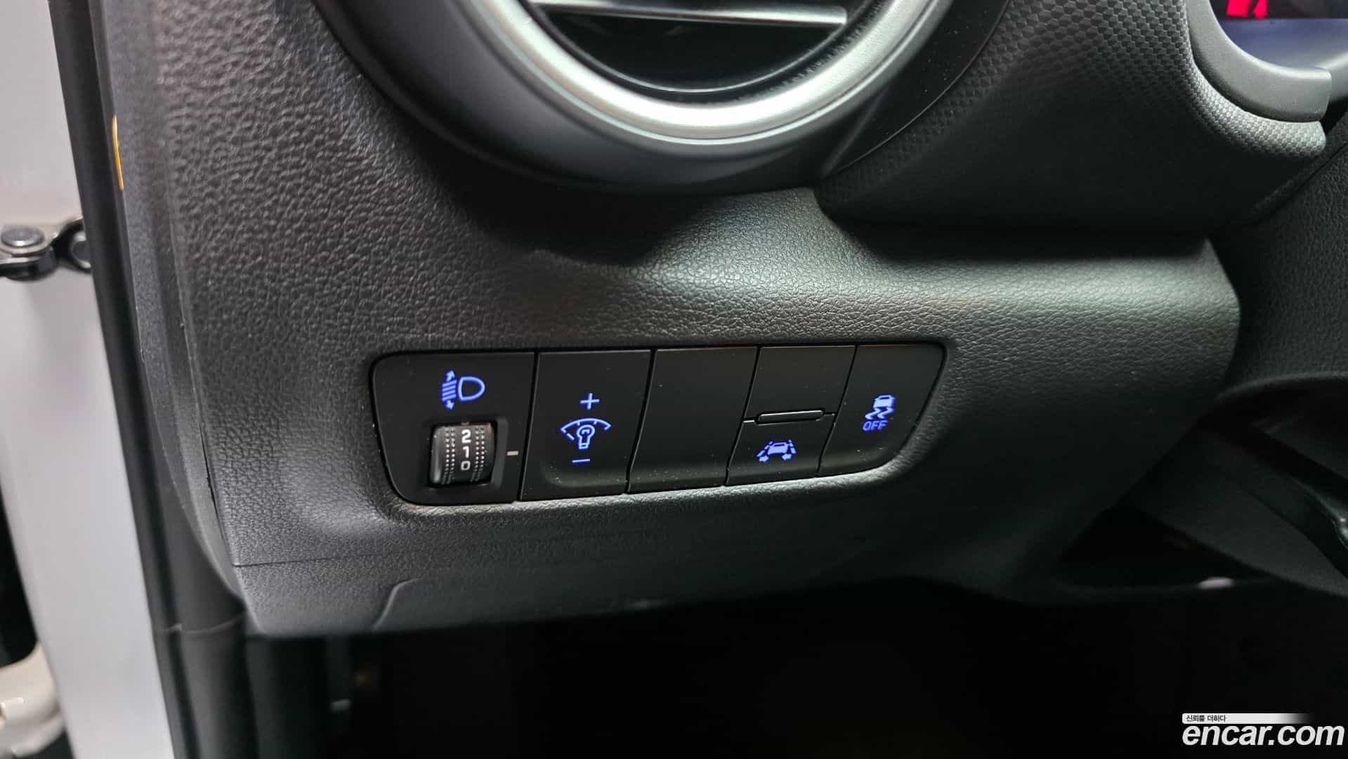 Kona Hyundai 2019.8-OPTION-022