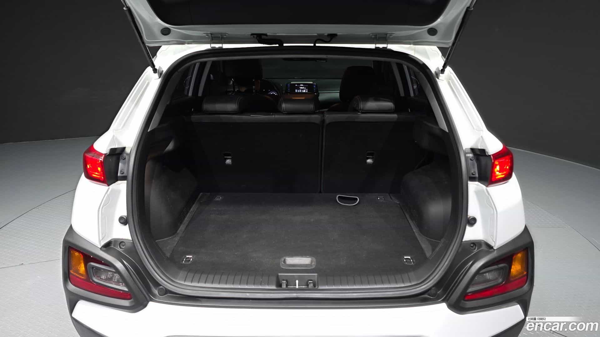 Kona Hyundai 2019.8-OPTION-024