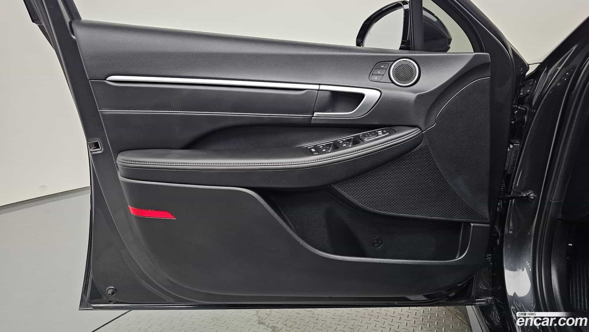 Sonata Hyundai 2023.9-INNER-034