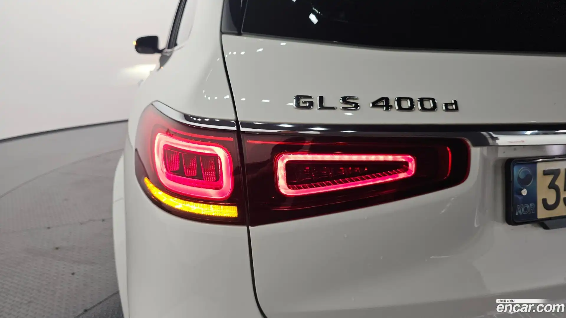 GLS-Class Mercedes-Benz 2021.7-OUTER-033
