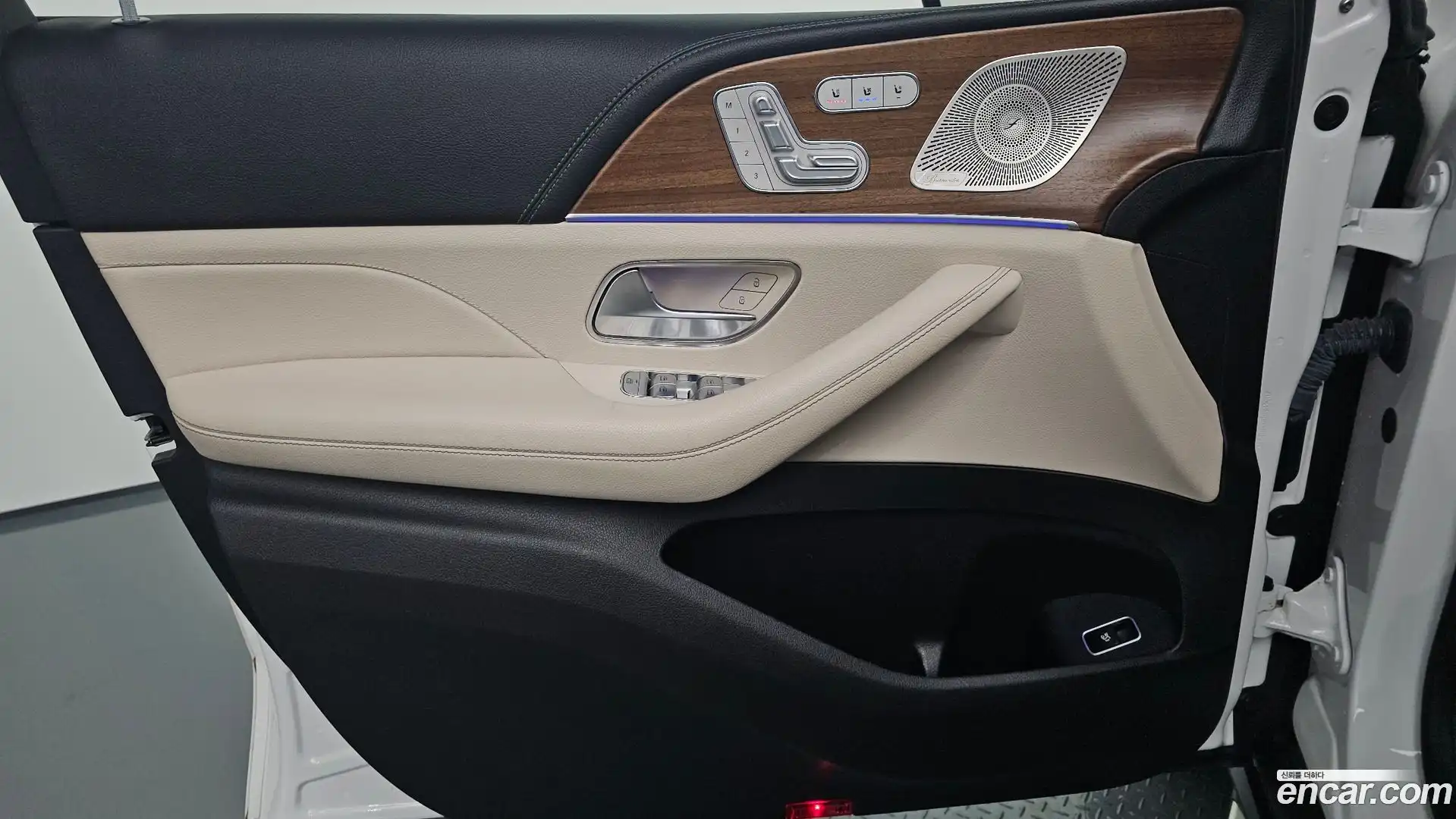 GLS-Class Mercedes-Benz 2021.7-INNER-034